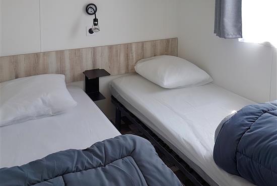 Mobil home VIP, chambre 2 lits simple - Camping La Siesta | La Faute sur Mer