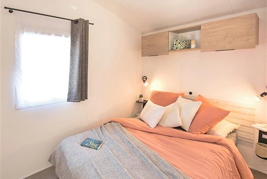 Chambre avec lit double  - Camping La Siesta | La Faute sur Mer